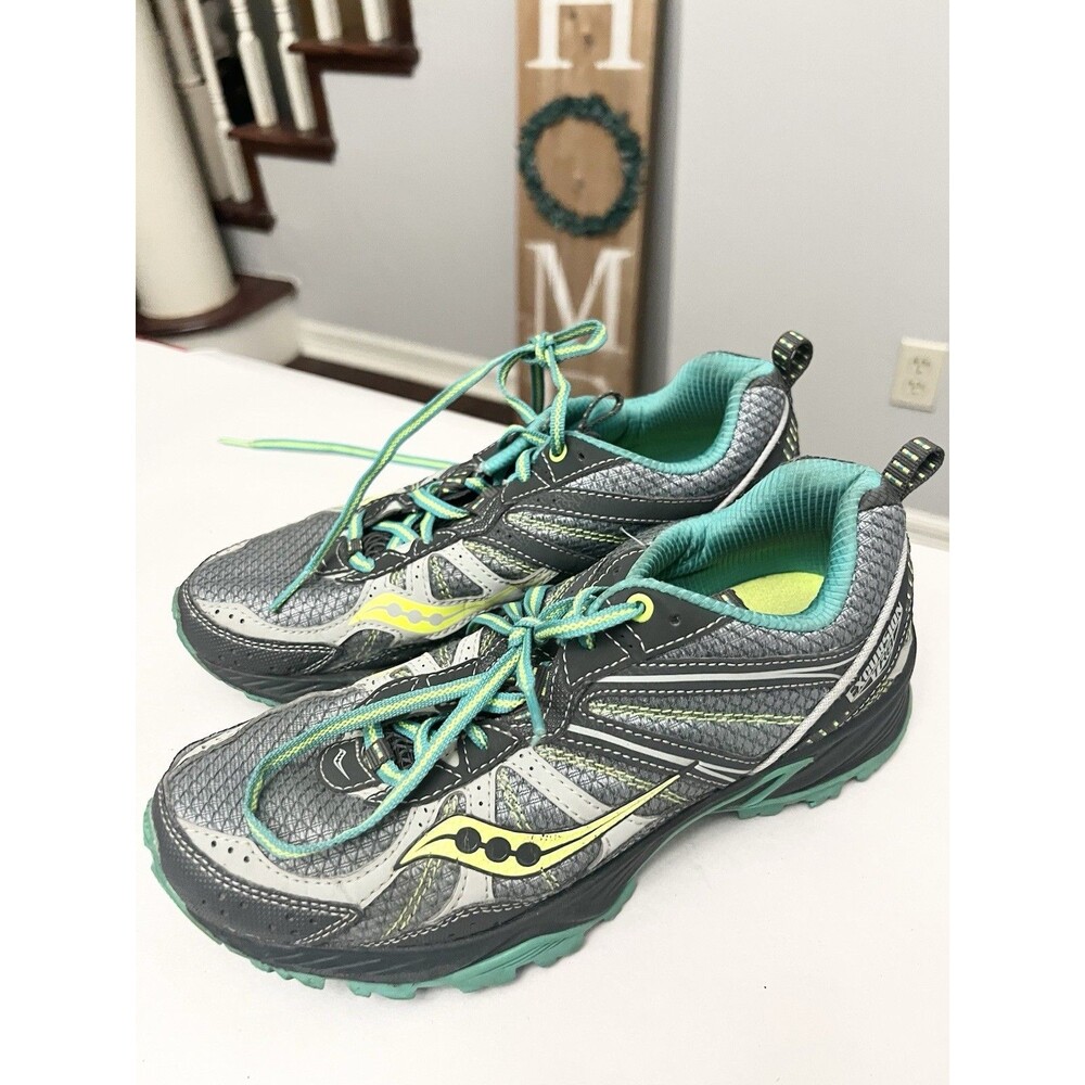 Saucony excursion trail shoes tr7  womens athletic shoes Size 8 39